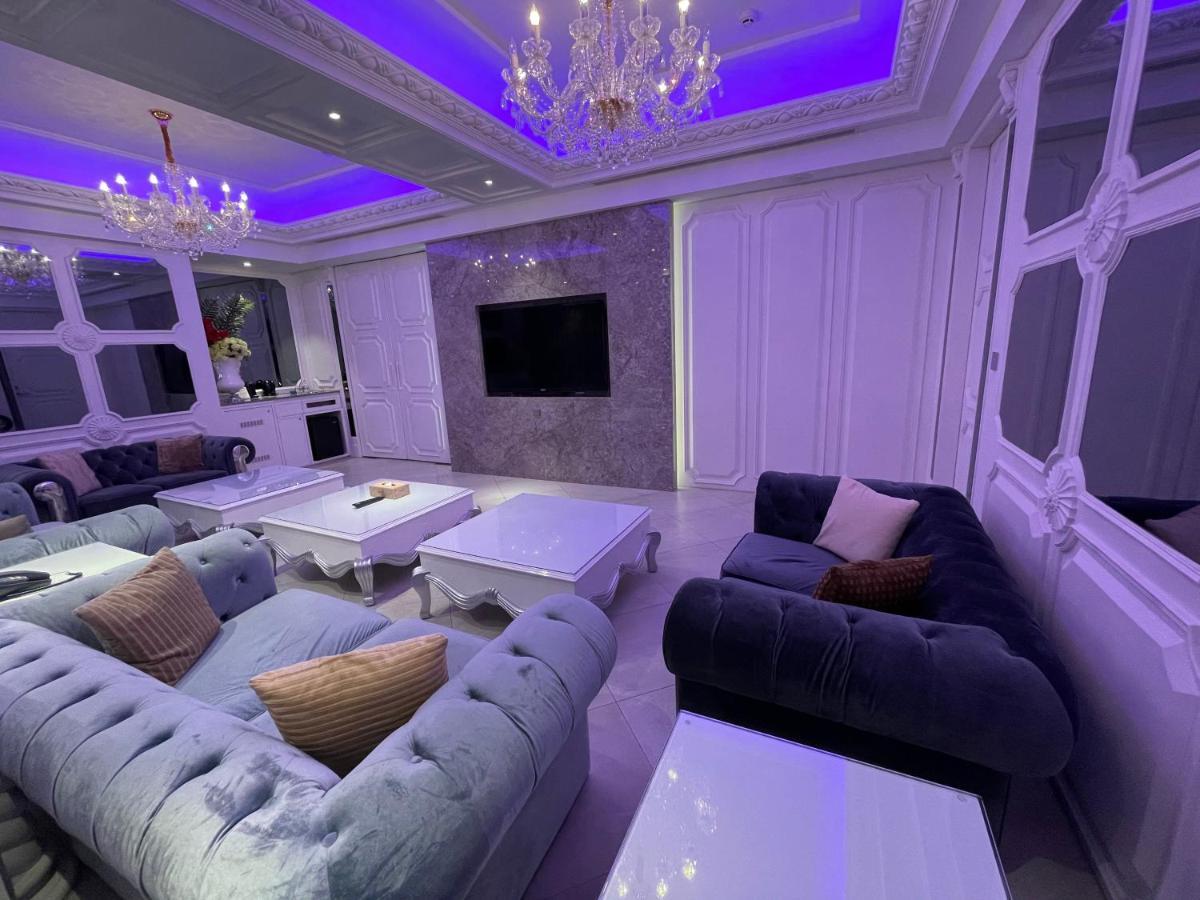U-Her Hotel Тайджун Екстериор снимка