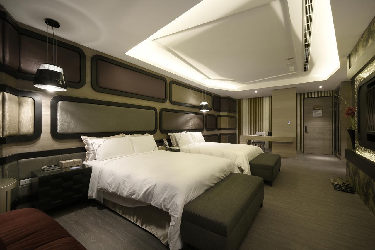 U-Her Hotel Тайджун Екстериор снимка