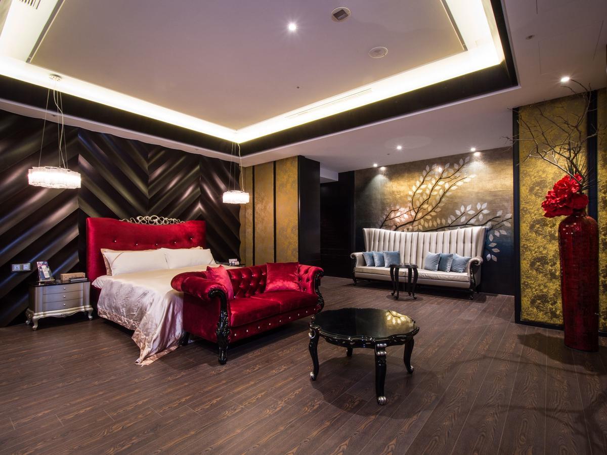 U-Her Hotel Тайджун Екстериор снимка