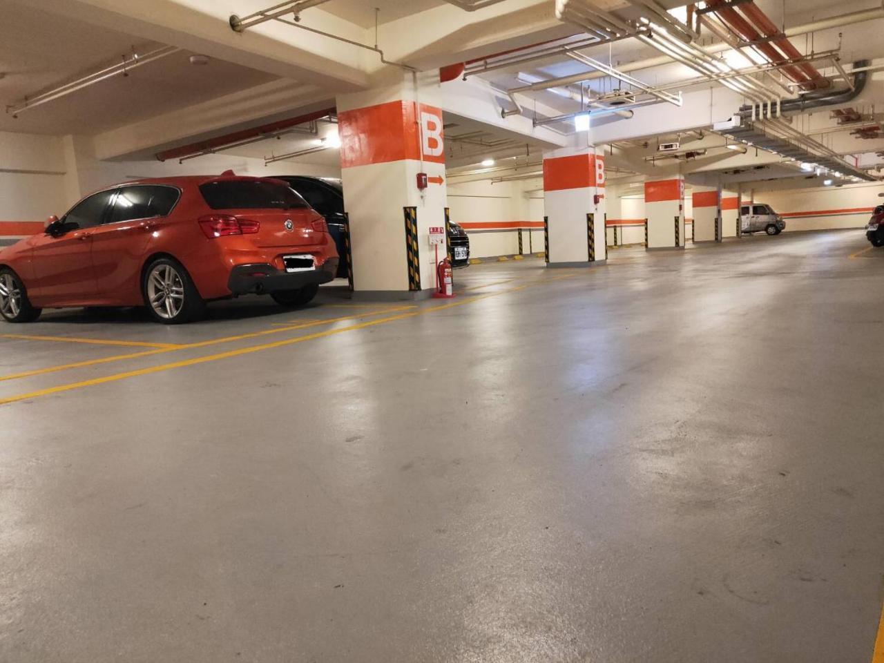 U-Her Hotel Тайджун Екстериор снимка